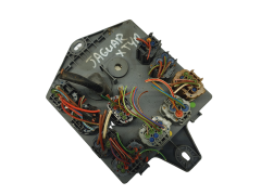 Pojistková Skříň 7W93-14N023-BA 518874508 Jaguar Lear Pojistková Skříň 7W93-14N023-BA 518874508 Jaguar Lear