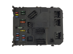 Blok Ovladačů BSI E02-00 MG 9657999780 S118085220F PSA Siemens 1341
