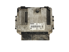 Blok Ovladačů Opel 0281011943 55556829 8973785712 Bosch 