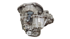Převodovka PF6010 2.0 DCI Renault Trafic 2 Vivaro 7701477364 8200460604 
