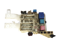 Pojistková Skříň Toyota 82730-52700 25673