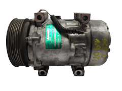 Kompresor Klimatizace Renault Megane I 7700866828 SD7V16 1132F Sanden 7202