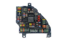 Pojistková Skříň BMW 9252813-01 3-1703345-1 F 