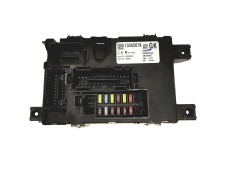 Pojistková Skříň Opel 13265078 28100927 GK GM 21802 Pojistková Skříň Opel 13265078 28100927 GK GM 21802