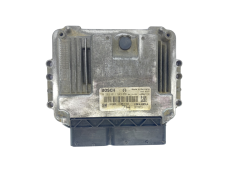 Blok Ovladačů Opel 0281011943 55556829 8973785711 Bosch GM Isuzu 62664