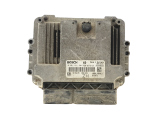 Blok Ovladačů Opel 0281011943 55556829 8973785712 Bosch 26181