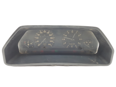 Tachometr Audi 100 81117465 88311068 VDO