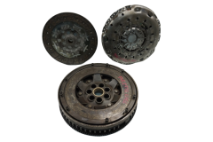 Kompletní Spojka 7701475945 7701475946 2.0 Megane 2 Scenic 2 Renault