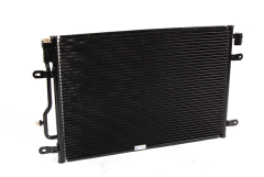 Kondenzátor Klimatizace 8E0260403B 22600746801 Audi A4 A6 Vika