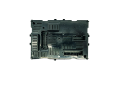Blok Ovladačů BCM L2CR 19759041 8201054128 Renault 31433