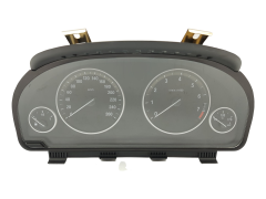 Otáčkoměr BMW X5 9348711-01 2615528-03 Johnson 25063