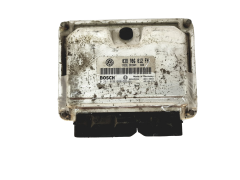 Blok Ovladačů 038906012FN 0281010686 VW Seat Bosch 23821