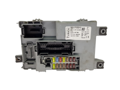 Blok Ovladačů 00517935210 28211878 Ford FoMoCo 20718 Blok Ovladačů 00517935210 28211878 Ford FoMoCo 20718