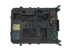 Blok Ovladačů BSI 9663510580 2004 H05 PSA Johnson Controls 1951