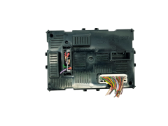 Blok Ovladačů BCM L2CR 19759041 8201054128 Renault 31426