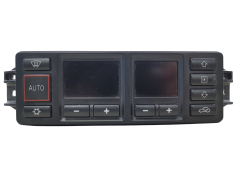 Panel Větrání Audi A3 8L 8L0820043D 5HB007608-04  Hella 1135 Panel Větrání Audi A3 8L 8L0820043D 5HB007608-04  Hella 1135