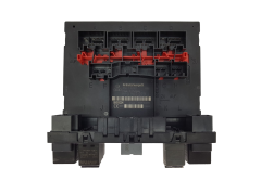 Blok Ovladačů 8P0907279J F005V00583 VW Audi Bosch Blok Ovladačů 8P0907279J F005V00583 VW Audi Bosch