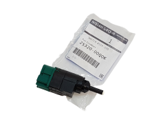 Spínač Brzdového Pedálu Originál Renault Opel Nissan 2532000Q0K