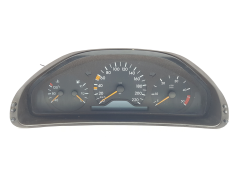 Tachometr Mercedes E W210 2105401248 25548