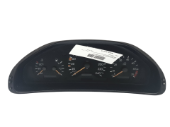 Otáčkoměr Mercedes E W210 2105403948 VDO Otáčkoměr Mercedes E W210 2105403948 VDO