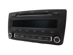 Rádio Cd Mp3 Skoda Octavia 1Z0035161N 28290028 Swing