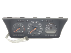 Otáčkoměr Volvo 440 81117570 26480