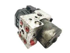 Pumpa Abs Audi A4 VW Passat 8E0614111 0273004132 Bosch 32910