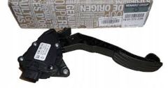 Potenciometr Pedálu Plynu Originál Master III Movano NV400 180107523R