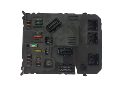 Blok Ovladačů BSI E01-00 S118085320C 9652474680 PSA Siemens 1812