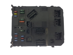 Blok Ovladačů BSI E02-00 S118085220C 9652474780 PSA Siemens 1780