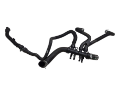 Hadice Chladiče 215010400R 1.6dci Renault Trafic 3 Vivaro 2 0km