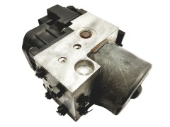 Pumpa Abs Audi A4 VW Passat 8E0614111 0273004132 Bosch 35610