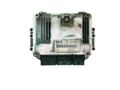 Řídicí Jednotka Motoru Renault 0281013363 8200635663 Bosch 32606