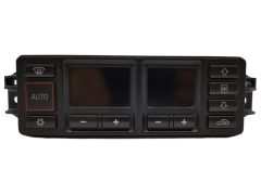 Panel Větrání 5HB00760804 8L0820043D Audi A4 B5 Panel Větrání 5HB00760804 8L0820043D Audi A4 B5