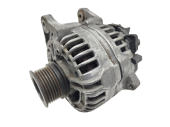 Alternátor 8200323137 0124425034 Bosch 1.4 1.6 Renault Clio 3