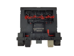 Blok Ovladačů BCM 3C0937049E F005V00526 VW Bosch 18493 Blok Ovladačů BCM 3C0937049E F005V00526 VW Bosch 18493