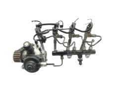 Vstřikovací Čerpadlo 0445010704 0445110652 Bosch 1.5 DCI Nissan Renault