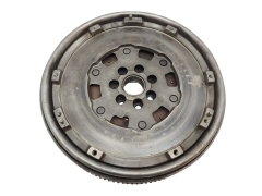 Dvouhmotové Kolo 8200495249 123003948R 1.5 dci Renault LUK 1087