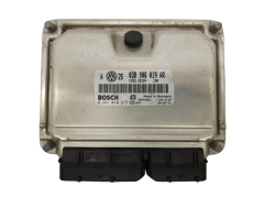 Blok Ovladačů VW Audi 038906019AR 0281010215 Bosch Blok Ovladačů VW Audi 038906019AR 0281010215 Bosch