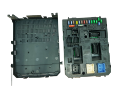 Blok Ovladačů JCI 2125407-1 PSA Johnson Controls 31102