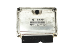 Blok Ovladačů Seat Skoda 038906019KT 0281011219 Bosch 23846