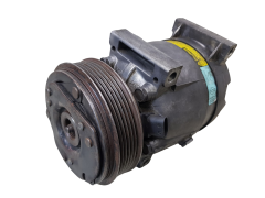 Kompresor Klimatizace 7700105765 Renault Opel Master 2 Trafic 2 Kompresor Klimatizace 7700105765 Renault Opel Master 2 Trafic 2