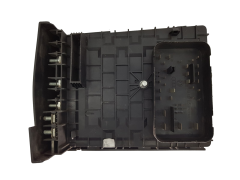 Pojistková Skříň VW Audi 1K0937125 0-1718307-1 Tyco 19965
