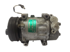 Kompresor Klimatizace 7700859676D SD7H15 7815B Renault Laguna I Sanden