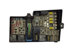 Pojistková Skříň 3M5T-14A067-BB 518804000 Ford 