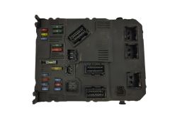 Blok Ovladačů BSI E01-00 9653667580 S118085320E PSA Siemens 1683