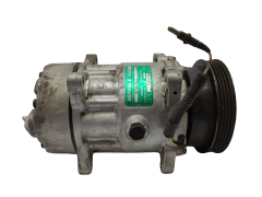 Kompresor Klimatizace Renault Megane I 7700272987 SD7V16 1143 Sanden 6990
