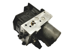 Pumpa Abs Audi A4 8E0614517 0265950011 Bosch 42680