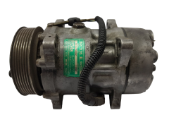 Kompresor Klimatizace Citroen Peugeot SD7V16 1106F Sanden 7126