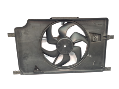 Ventilátor Chladiče Renault Laguna 2 8200292769 1831246K00 1.9 DCI